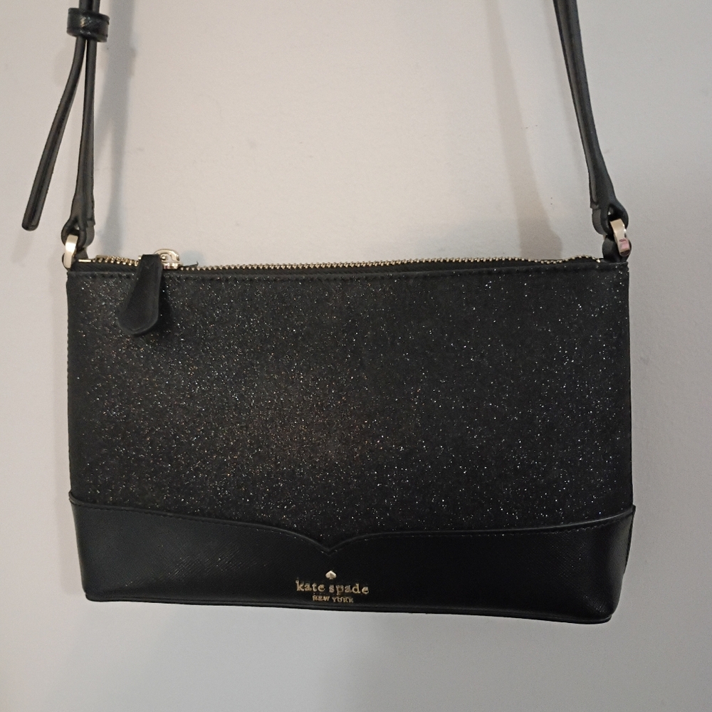 Kate Spade, NWOT, Glittery Crossbody Bag, Zipper Closure, Color Black - Picture 7 of 15